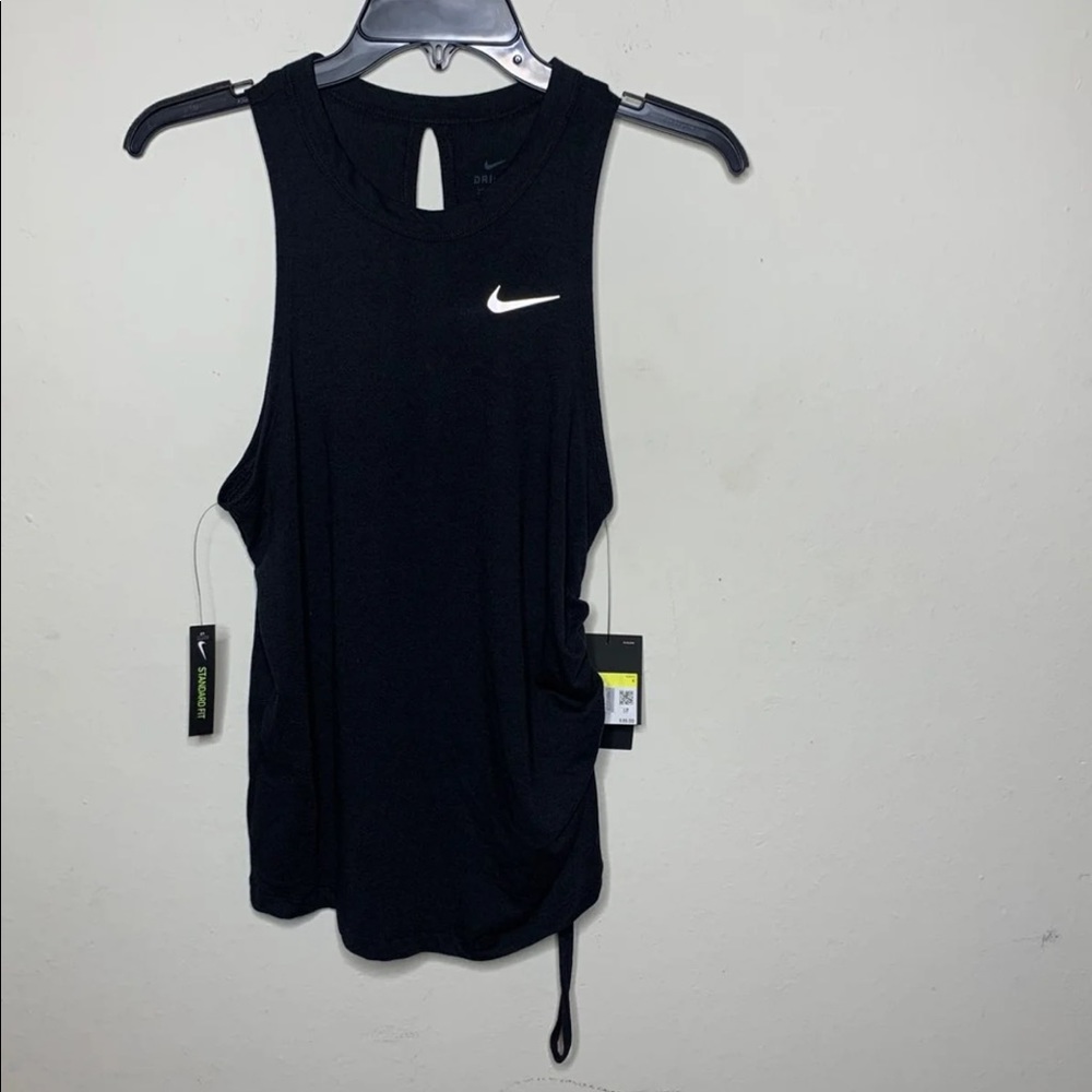 BNWT Nike tank top